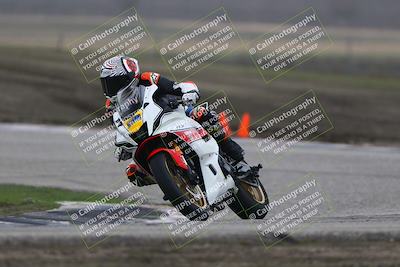 media/Nov-29-2025-TrackDaz (Sat) [[10ae2d9bce]]/B Group/Session 3 (Outside Grapevine)/